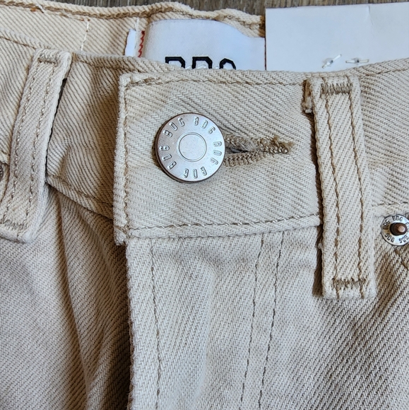 BDG HIGH & WIDE JEANS - Picture 14 of 16